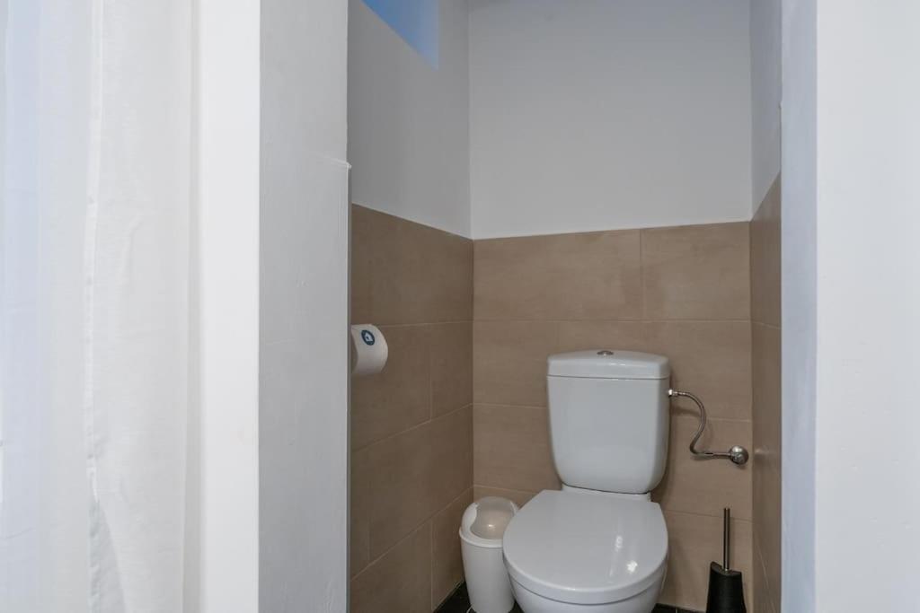Practical 1Br Flat By Center By Hm Apartment Виена Екстериор снимка