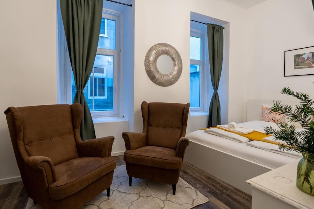 Practical 1Br Flat By Center By Hm Apartment Виена Екстериор снимка